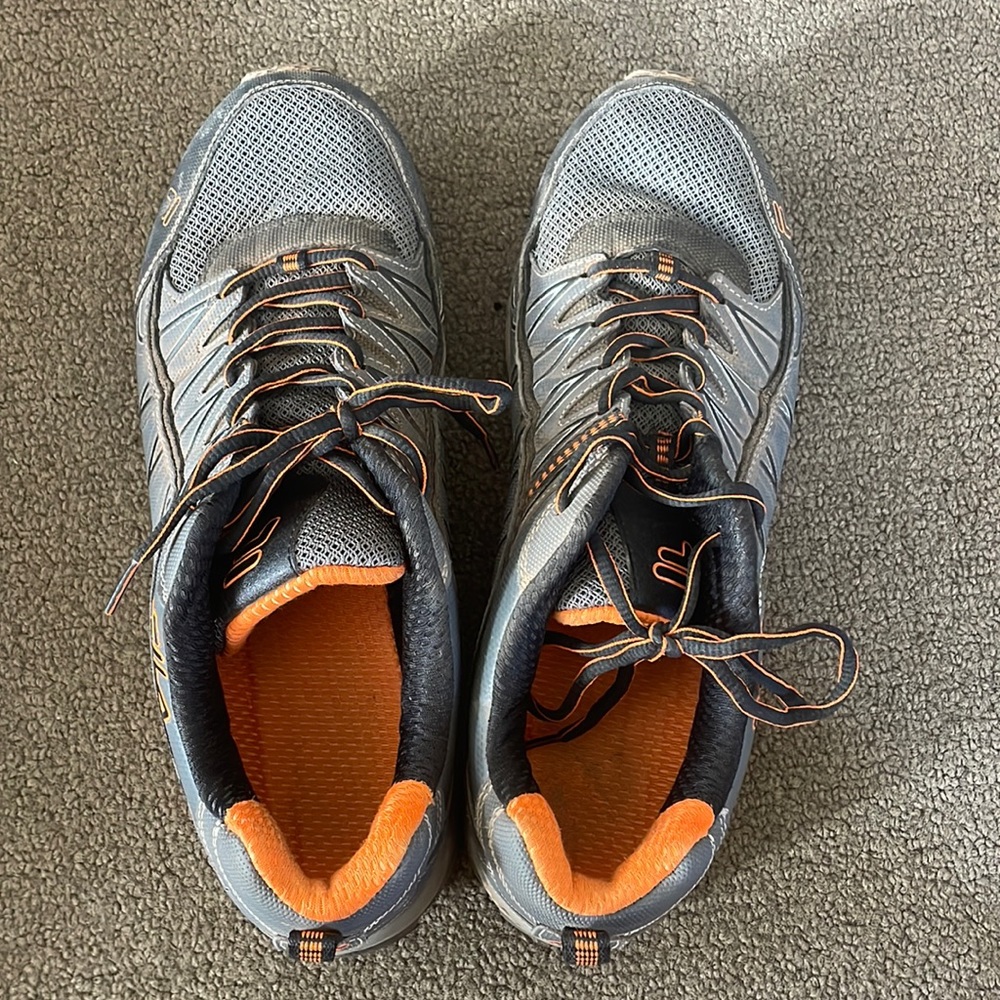 Fila hiking shoes size 11.5
